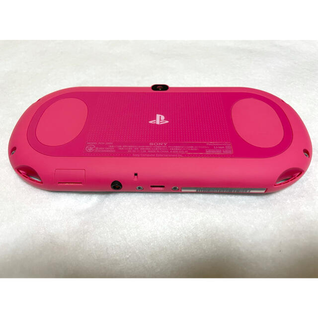 PlayStation Vita(プレイステーションヴィータ)のPSVita PCH-2000 ZA15  本体 ピンクブラック 画面傷無し エンタメ/ホビーのゲームソフト/ゲーム機本体(家庭用ゲーム機本体)の商品写真