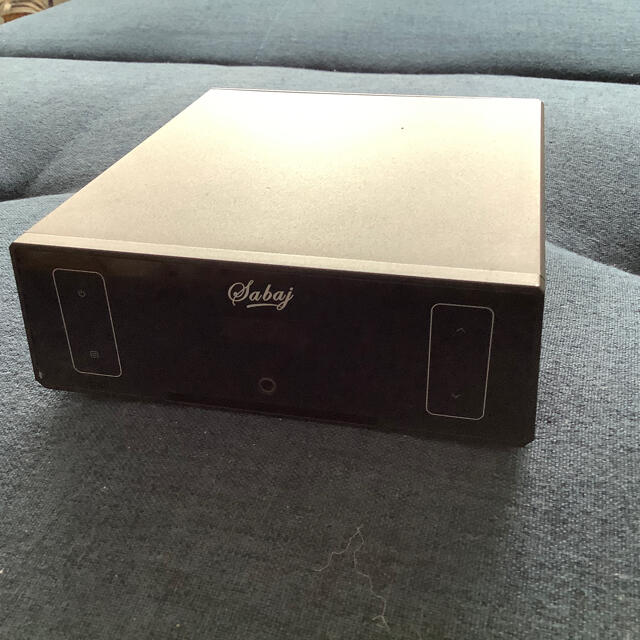 Sabaj A4デジタルアンプ 5系統入力 ヘッドホンアンプ搭載 80w+ Sabaj A4デジタルアンプ 5系統入力 ヘッドホンアンプ搭載 80w+