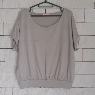 ナチュラルビューティーベーシック(NATURAL BEAUTY BASIC)の★美品★　NBB ナチュラルビューティーベーシック(Tシャツ(半袖/袖なし))