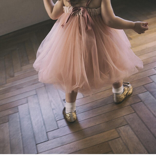 ベビードレス　チュチュ　チュールスカート　ワンピース　ピンク　90 キッズ/ベビー/マタニティのキッズ服女の子用(90cm~)(ワンピース)の商品写真
