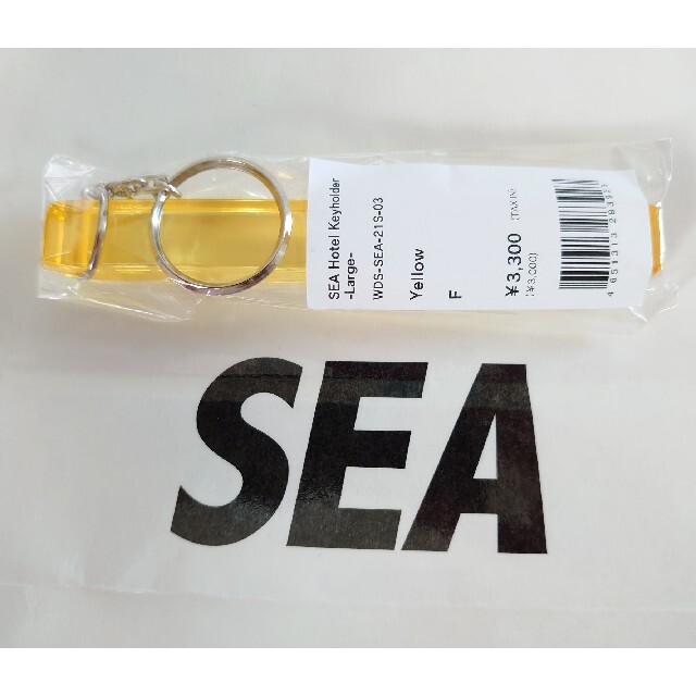 SEA(シー)のSEA Hotel Keyholder -Large- / Yellow  メンズのファッション小物(キーホルダー)の商品写真