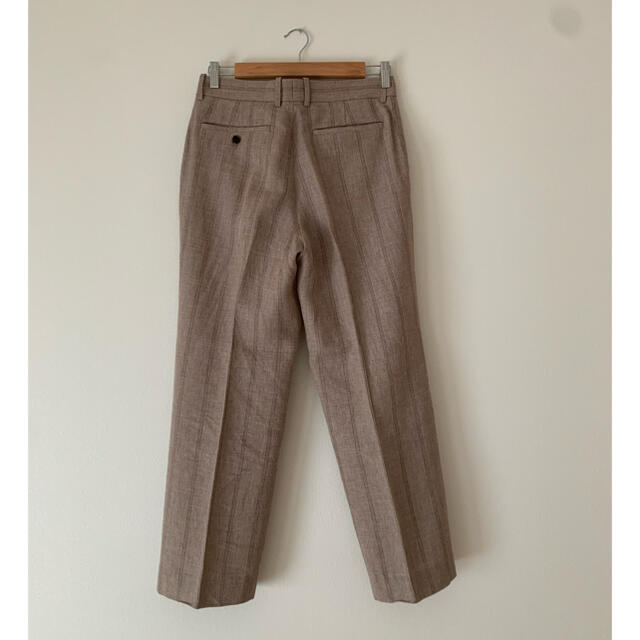 COMOLI(コモリ)のオーラリーLINEN WOOL SILK SHARK SKIN SLACKS 3 メンズのパンツ(スラックス)の商品写真