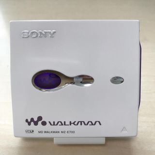 ソニー(SONY)の【美品DE完動品】SONY MD WALKMAN  MZ-E700(ポータブルプレーヤー)