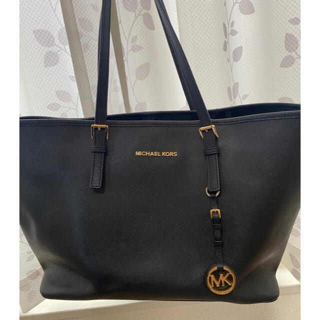 Michael Kors(マイケルコース)のマイケルコース バッグ 大 レディースのバッグ(トートバッグ)の商品写真