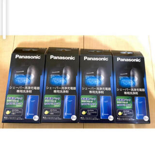 パナソニック(Panasonic)のPanasonic シェーバー洗浄充電器専用洗浄剤　ES-4L03　4箱(メンズシェーバー)