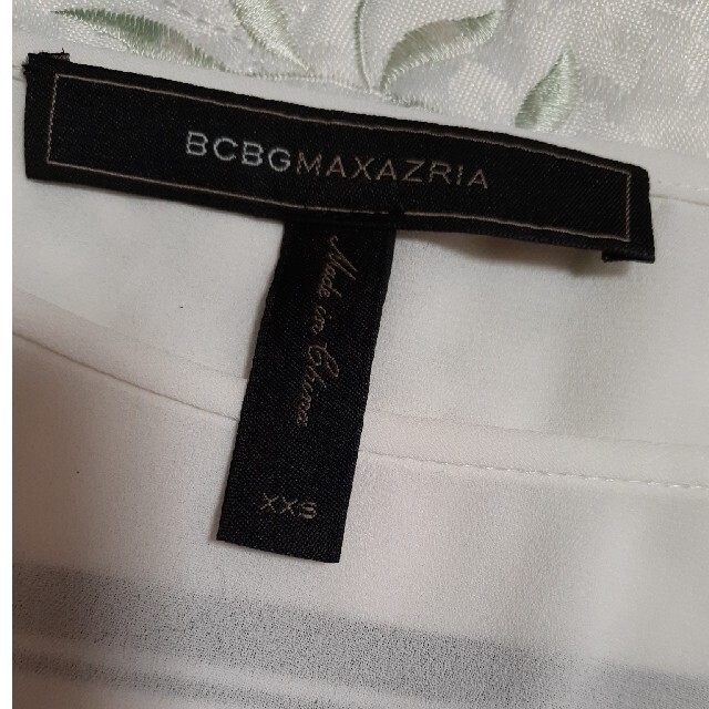 BCBGMAXAZRIA(ビーシービージーマックスアズリア)のビーシービージーマックスアズリアワンピース レディースのワンピース(ミニワンピース)の商品写真