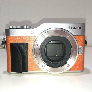 パナソニック(Panasonic)のパナソニック 一眼カメラ LUMIX DC-GF9W オレンジ(ミラーレス一眼)