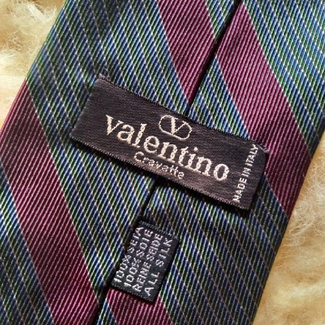 VALENTINO - ☆VALENTINO ヴァレンティノ ネクタイ 美品 正規品 シルク