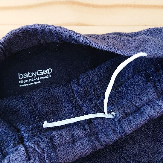 babyGAP(ベビーギャップ)のTシャツ ショートパンツ キッズ/ベビー/マタニティのキッズ服女の子用(90cm~)(Tシャツ/カットソー)の商品写真