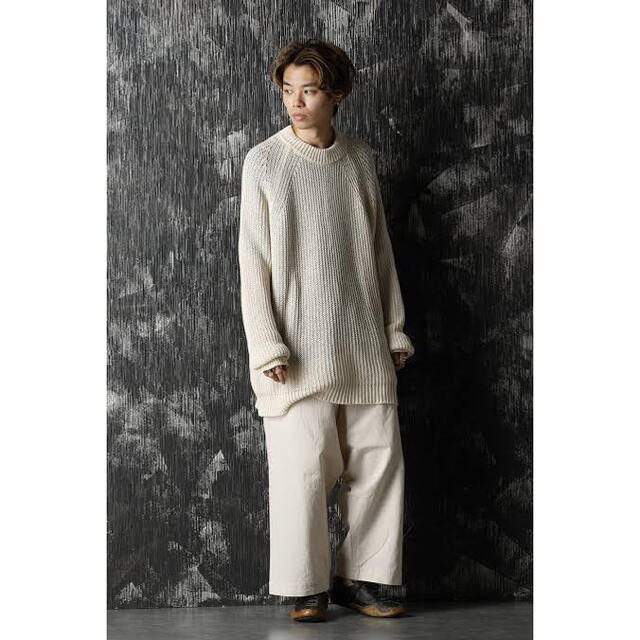 O project / WIDE FIT KNITTED CREW NECKissue
