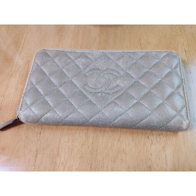 CHANEL  長財布  ダイアモンドステッチファッション小物