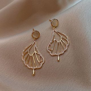 ピアス(ピアス)