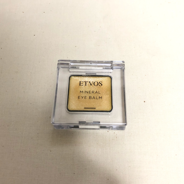 ETVOS(エトヴォス)の中古 エトヴォス レモネードイエロー コスメ/美容のベースメイク/化粧品(アイシャドウ)の商品写真