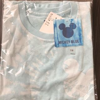 ユニクロ(UNIQLO)のミッキー　水色Tシャツ(Tシャツ/カットソー)