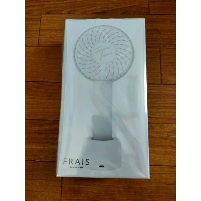 Francfranc(フランフラン)のhiro様専用 franfranフレ ハンディファン ホワイト スマホ/家電/カメラの冷暖房/空調(扇風機)の商品写真
