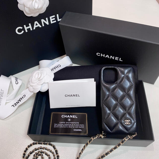 CHANEL(シャネル)の売り切れました スマホ/家電/カメラのスマホアクセサリー(iPhoneケース)の商品写真