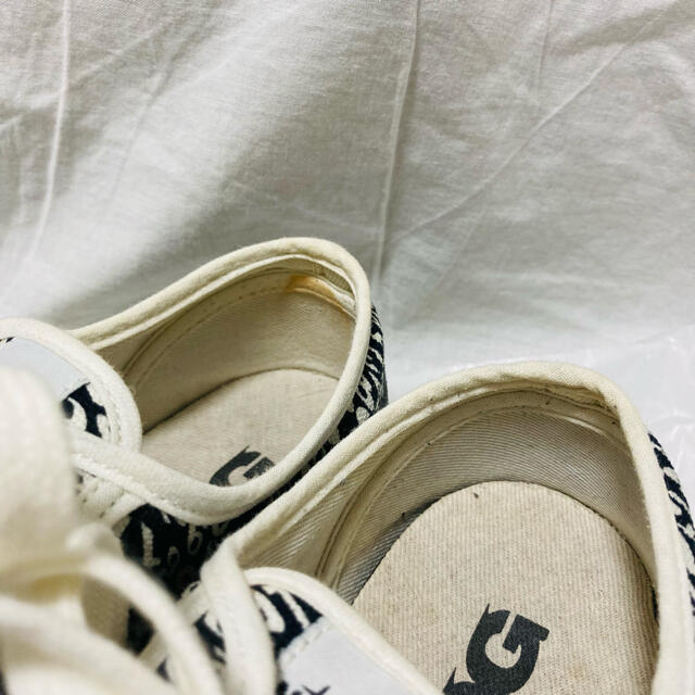 COMME des GARCONS(コムデギャルソン)の★希少★コムデギャルソン CDG NOVESTA 総柄 スニーカー 23cm レディースの靴/シューズ(スニーカー)の商品写真