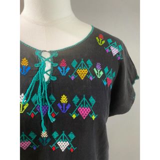 古着 ビンテージ 80s トップス メキシカン 刺繍 Tシャツ(Tシャツ(半袖/袖なし))