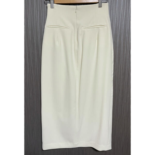 Whim Gazetteスカート(ホワイト) レディースのスカート(ひざ丈スカート)の商品写真