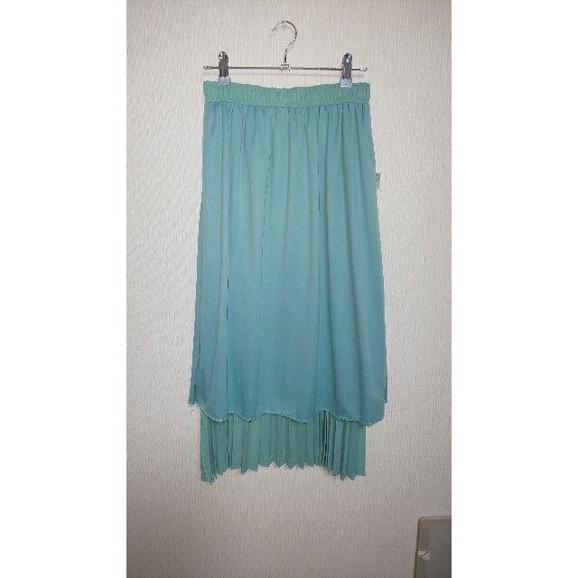 プリ―ツロングスカ―ト  ミント色 レディースのスカート(ロングスカート)の商品写真