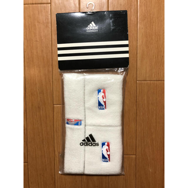 adidas(アディダス)の☆adidas NBA リストバンド&ヘアバンド☆ スポーツ/アウトドアのスポーツ/アウトドア その他(バスケットボール)の商品写真