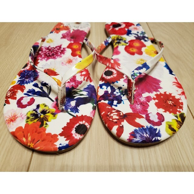 GU　蜷川実花コラボサンダル レディースの靴/シューズ(サンダル)の商品写真