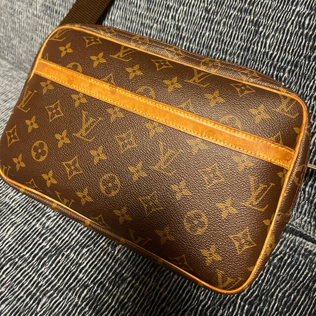 LOUIS VUITTON(ルイヴィトン)のルイヴィトン　美品　ショルダー　リポーター　モノグラム　 レディースのバッグ(ショルダーバッグ)の商品写真