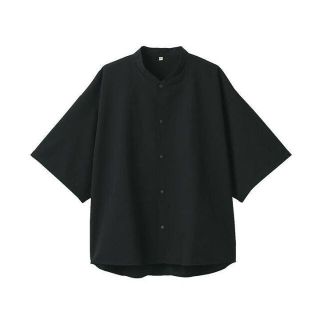 ムジルシリョウヒン(MUJI (無印良品))のMUJI LABO　風を通すスタンドカラー半袖シャツ　Ｓ～Ｍ　黒(シャツ)