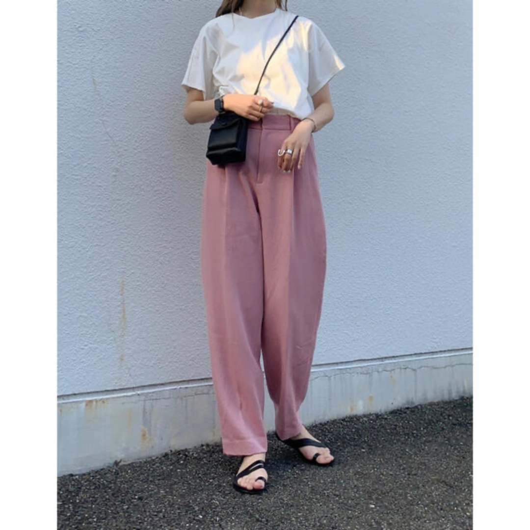 BEAUTY&YOUTH UNITED ARROWS(ビューティアンドユースユナイテッドアローズ)の6 roku 38 KARSEY PANTS ピンク パンツ レディースのパンツ(カジュアルパンツ)の商品写真