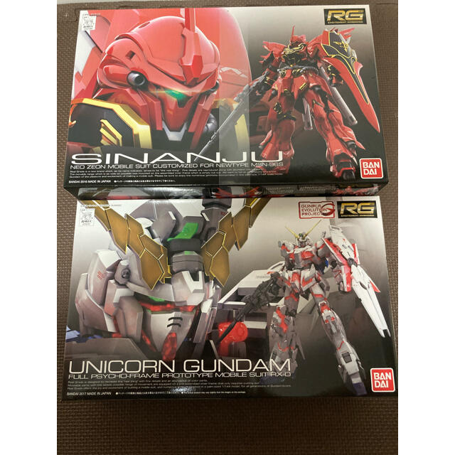 RG ユニコーンガンダム　シナンジュ　未組み立て品