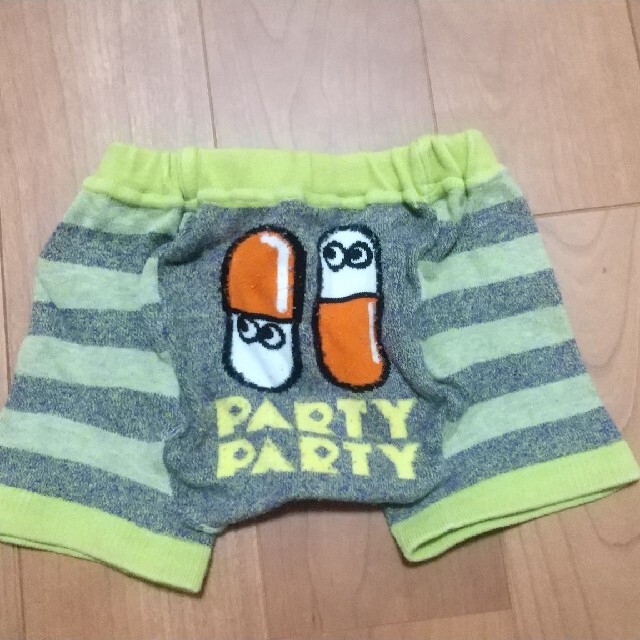 PARTYPARTY(パーティーパーティー)のパーティパーティ ショートパンツ 70～80 キッズ/ベビー/マタニティのベビー服(~85cm)(パンツ)の商品写真