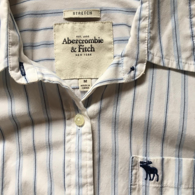 Abercrombie&Fitch(アバクロンビーアンドフィッチ)のアバクロ ストライプシャツ レディースのトップス(シャツ/ブラウス(長袖/七分))の商品写真