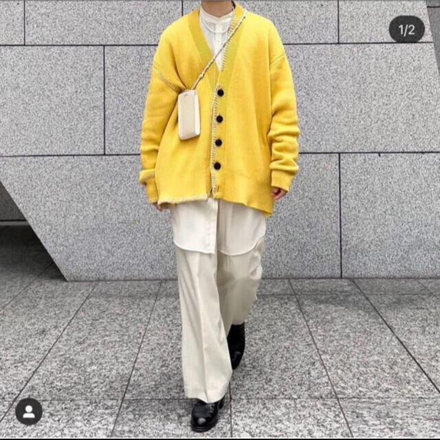 SUNSEA(サンシー)の専用ですouat 20aw yellow cardigan ステッチ多　Lサイズ メンズのトップス(カーディガン)の商品写真