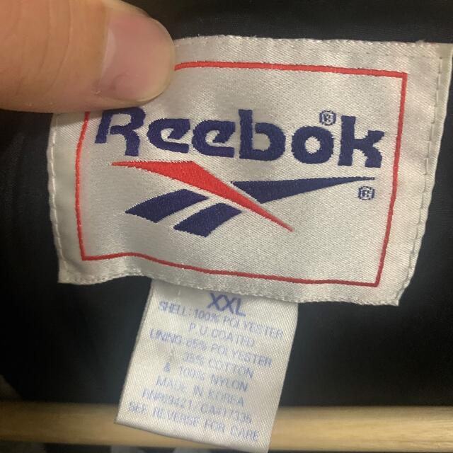 Reebok(リーボック)のグリーンベイ　パッカーズ　ナイロンプルオーバーGreen Bay Packers メンズのジャケット/アウター(ナイロンジャケット)の商品写真
