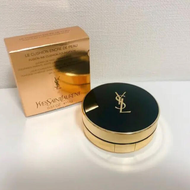 Yves Saint Laurent Beaute(イヴサンローランボーテ)のアンクルドポールクッション サンローラン ファンデーション コスメ/美容のベースメイク/化粧品(ファンデーション)の商品写真