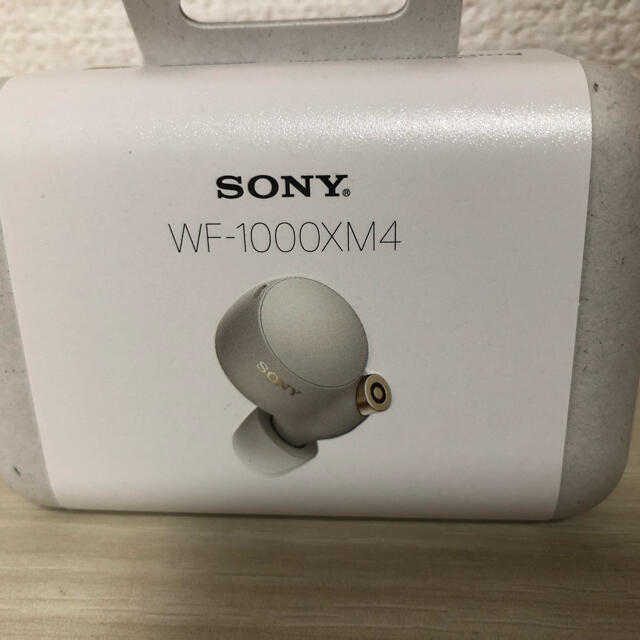 SONY WF-1000XM4 プラチナ シルバー ワイヤレス イヤホン 新製品