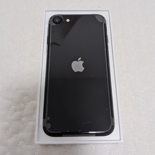 【SIMフリー】iPhoneSE 第2世代 ブラック 64GB 1