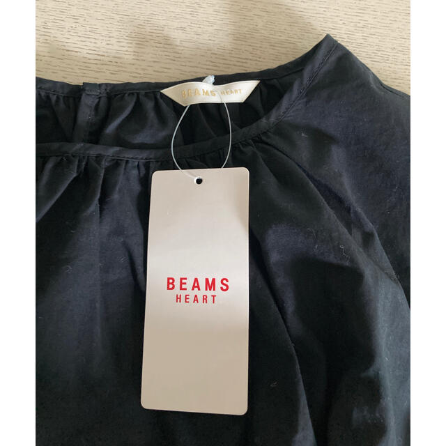 BEAMS(ビームス)のにこ様専用❗️BEAMS  シャーリング ボリュームブラウス　 レディースのトップス(シャツ/ブラウス(半袖/袖なし))の商品写真