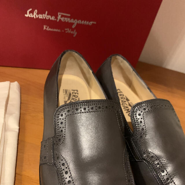 Salvatore Ferragamo(サルヴァトーレフェラガモ)の美品 Salvatore Ferragamo フェラガモ ドレスシューズ メンズの靴/シューズ(ドレス/ビジネス)の商品写真