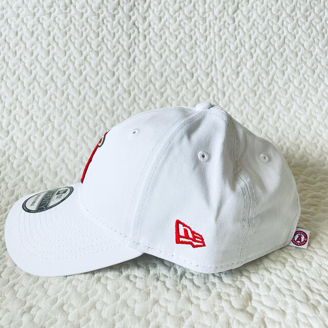 NEW ERA(ニューエラー)の【レア❣️】海外限定 新品 ニューエラ キャップ エンジェルス 9twenty メンズの帽子(キャップ)の商品写真