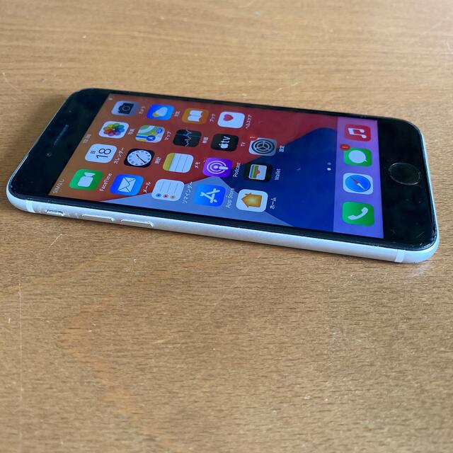 Apple - 5067 iPhoneSE2 64G White SIMフリー 中古品の通販 by チュン's shop｜アップルならラクマ 低価豊富な