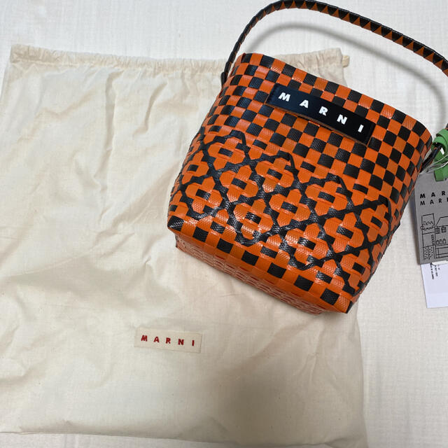 Marni(マルニ)のマルニマーケット　カゴバッグ レディースのバッグ(かごバッグ/ストローバッグ)の商品写真