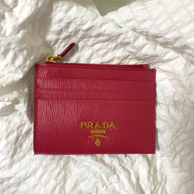 プラダ　PRADA 小銭入れ　カードケース　ピンク　PEONIA