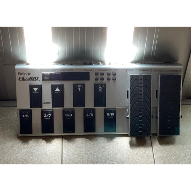 Roland FC-300