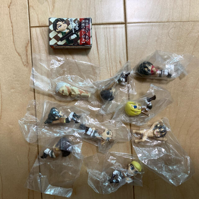 進撃の巨人グッズまとめ売り 新品・未使用品の通販 by 中野英明 進撃の巨人グッズまとめ売り 新品・未使用品の通販 by 中野英明