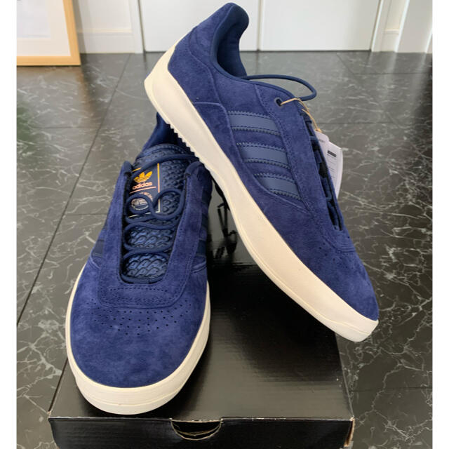 adidas スケートボーディング　puig