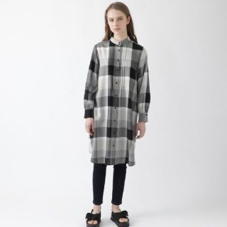 バーバリーブルーレーベル(BURBERRY BLUE LABEL)の☆シクラメン様専用 ブルーレーベルクレストブリッジ　ドレープツイルシャツワンピ☆(ひざ丈ワンピース)