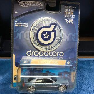 クライスラー(Chrysler)のホットウィール　クライスラー300C 新品未開封　1/50 ブルメタ(ミニカー)