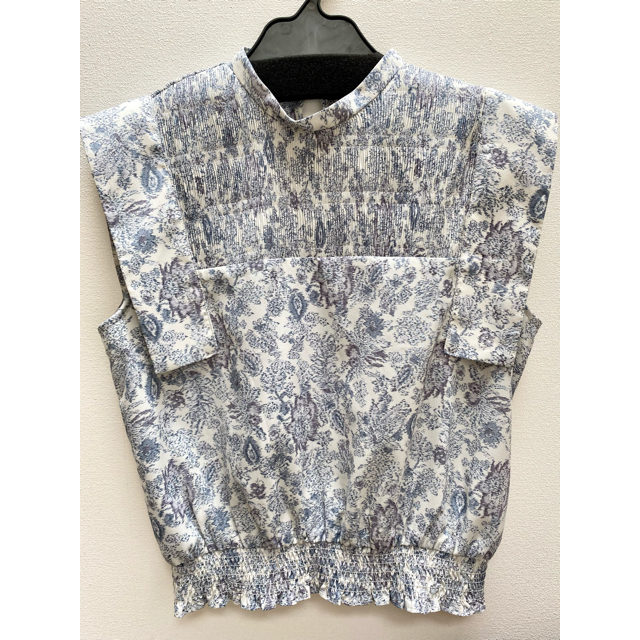 クラネ　CHINTZ FLOWER SQUARE SLEEVE TOPS