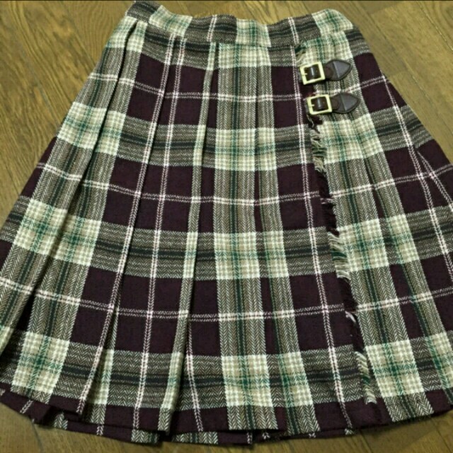 F i.n.t(フィント)の♡フィント♡キルトプリーツスカート レディースのスカート(ひざ丈スカート)の商品写真